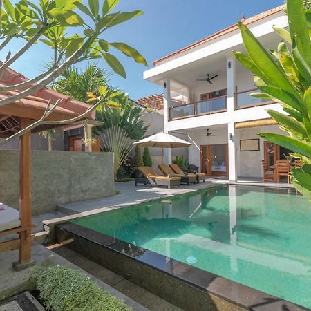 Villa Royal Singaraja Eksteriør billede